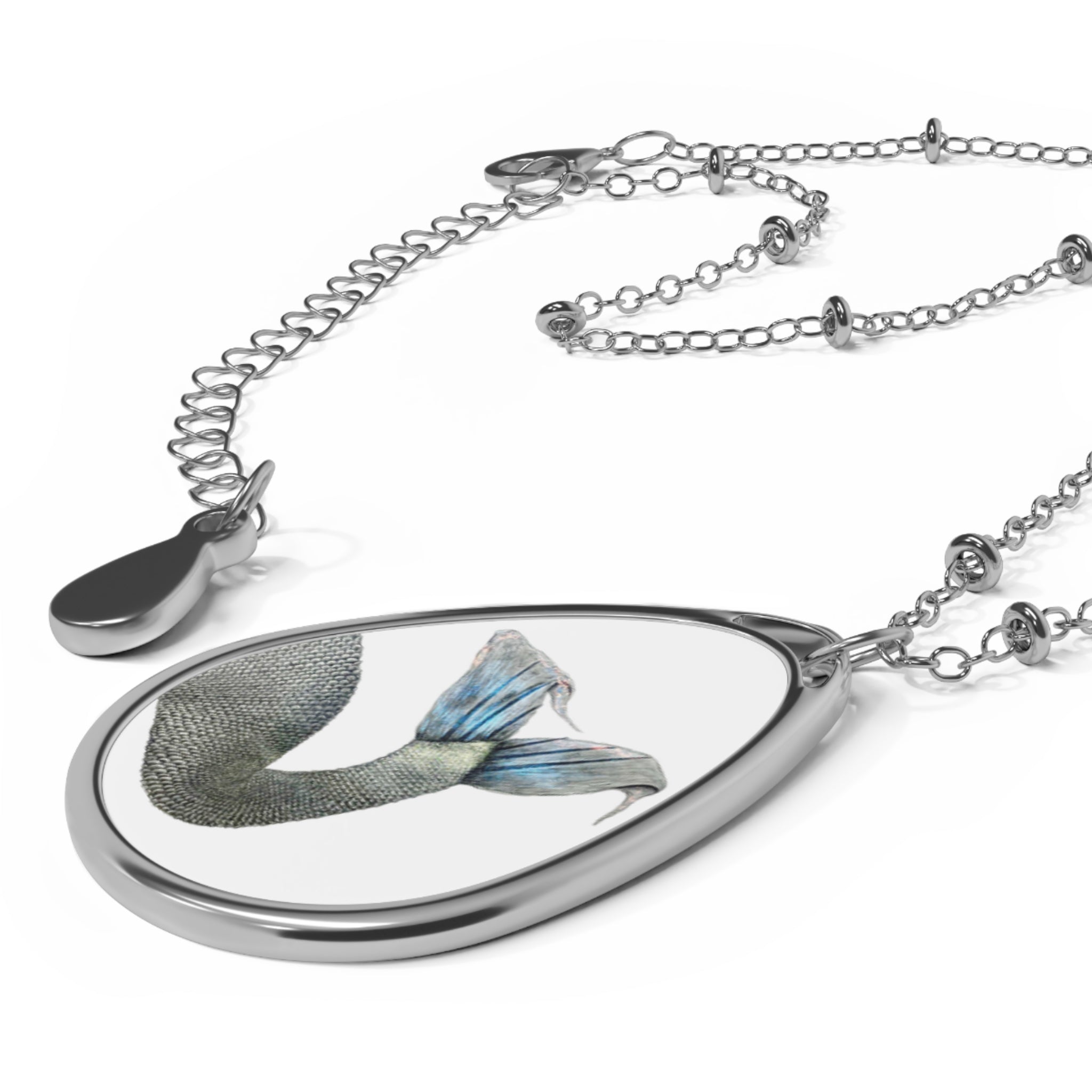 Mermaid Tail Oval Necklace (white)