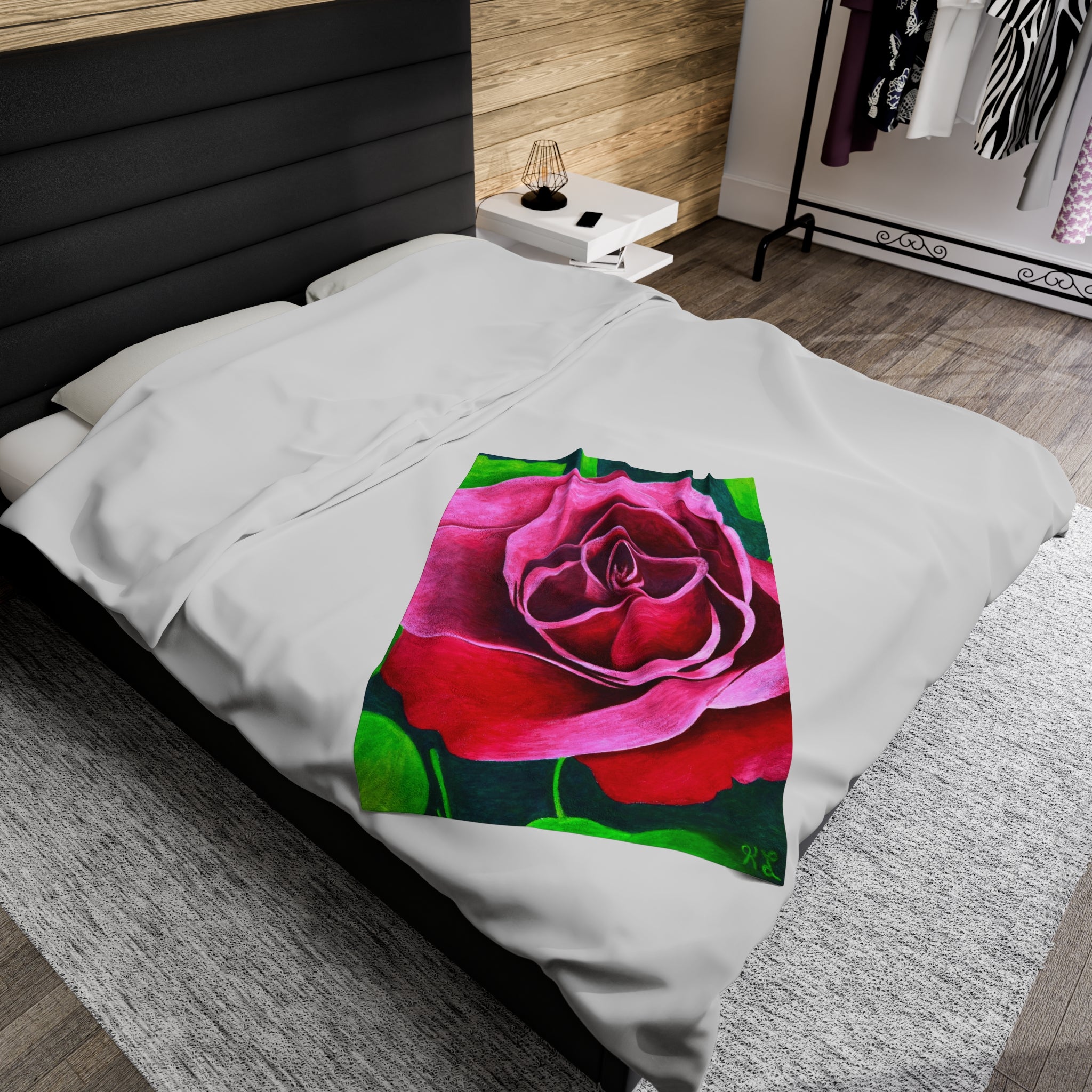 Second Rose Velveteen Plush Blanket