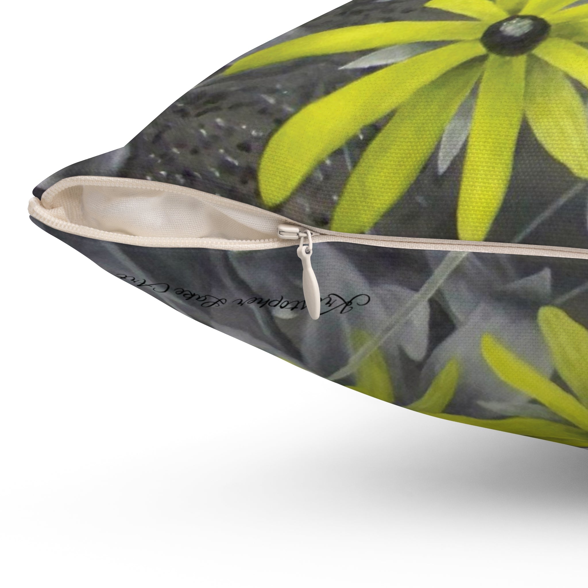 Le' Daisy Accent Pillow