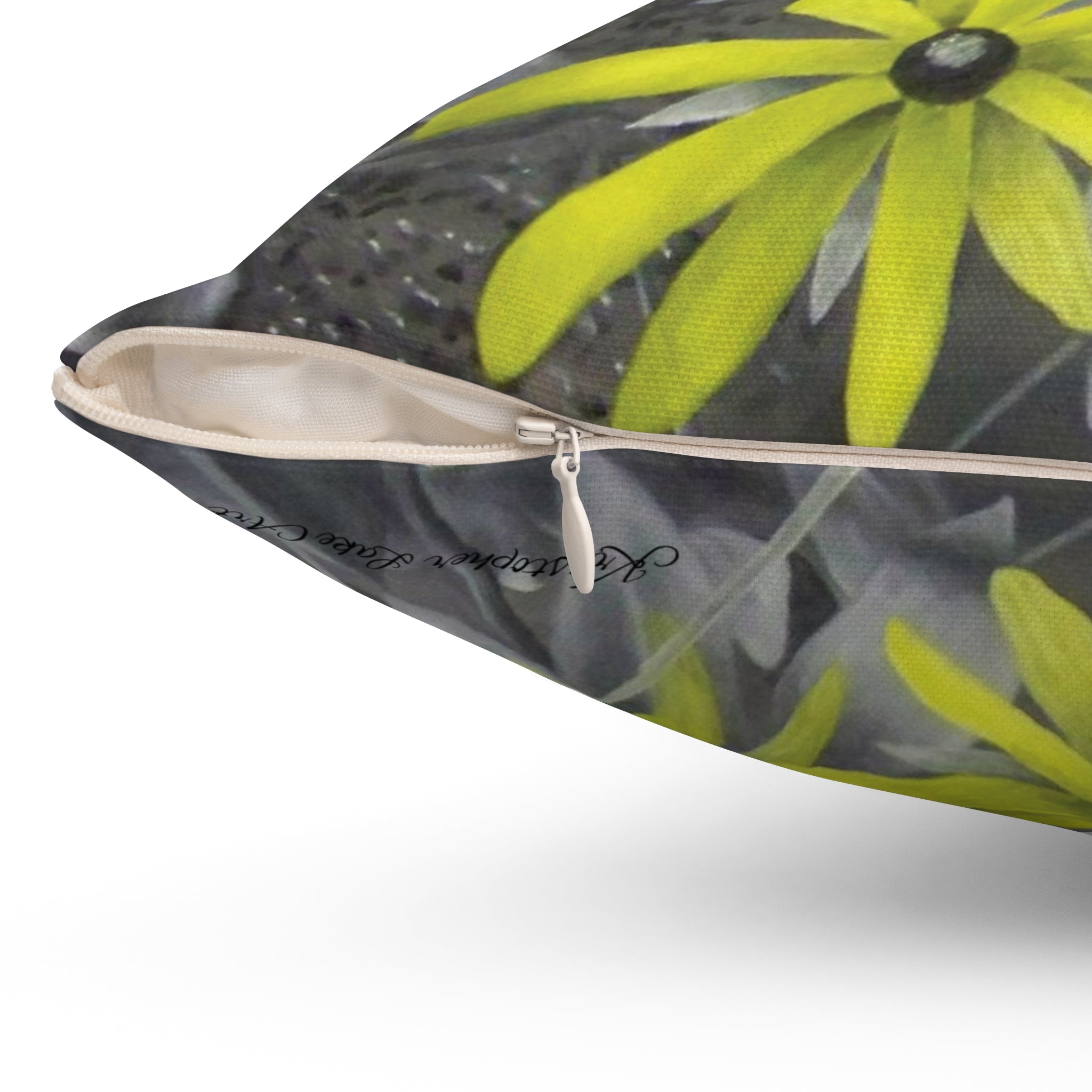 Le' Daisy Accent Pillow