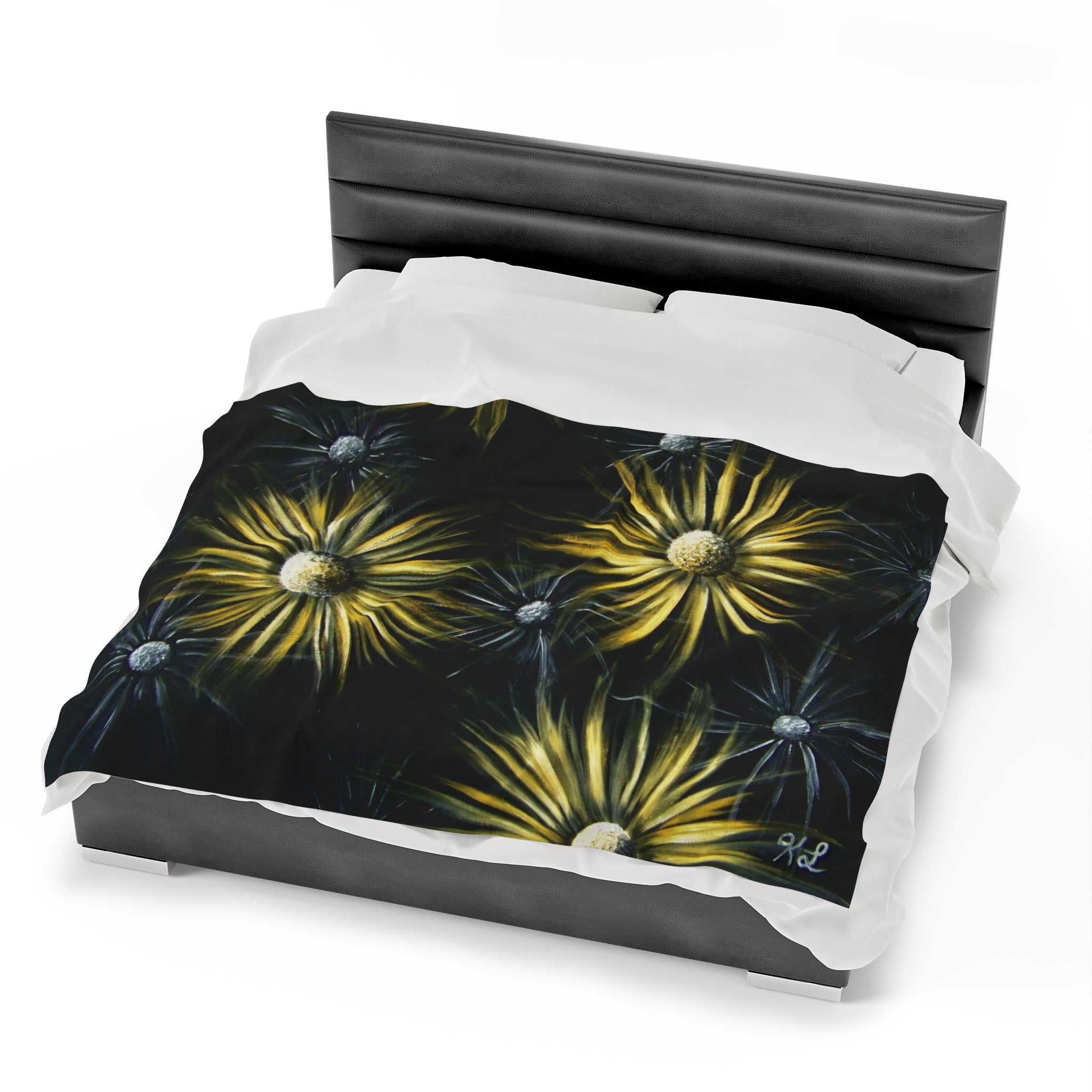 Whispering Stars Velveteen Plush Blanket