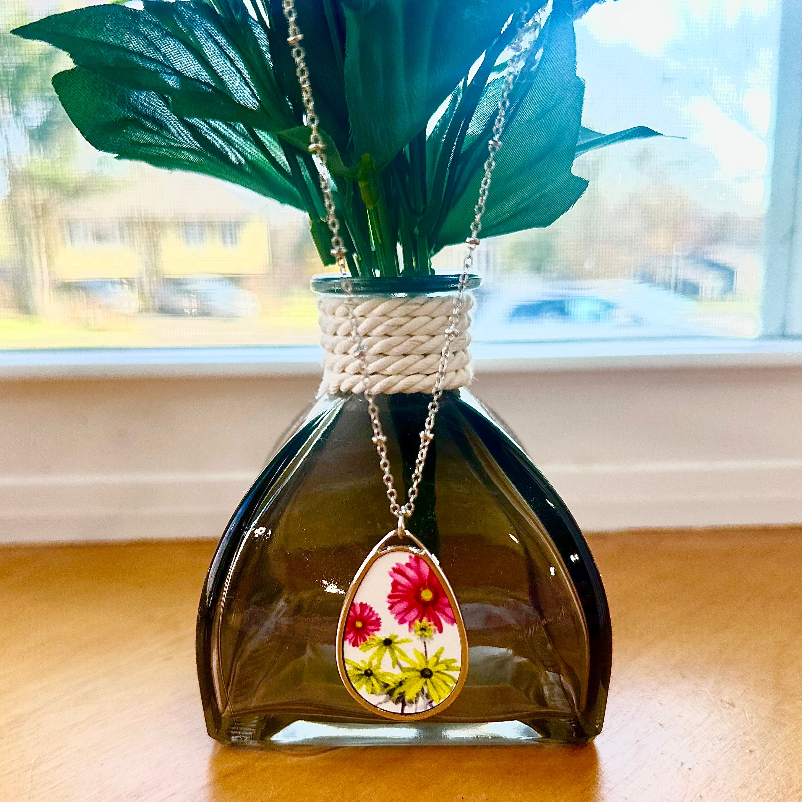 Flower Series Oval Necklace