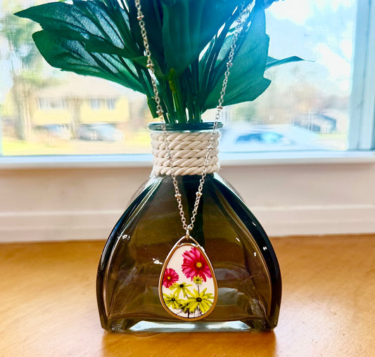 Flower Series Oval Necklace